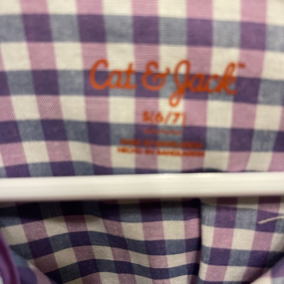 Checked, button up shirt - Picture 2 of 2